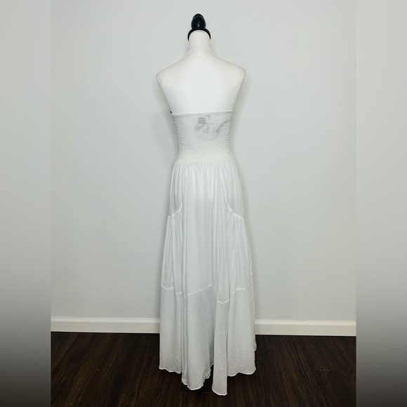 S/W/F Halter Dress - Picture 4 of 9